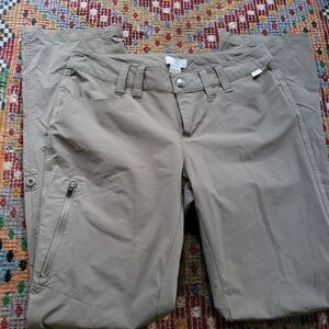 Ascend size 6 Hiking Pants